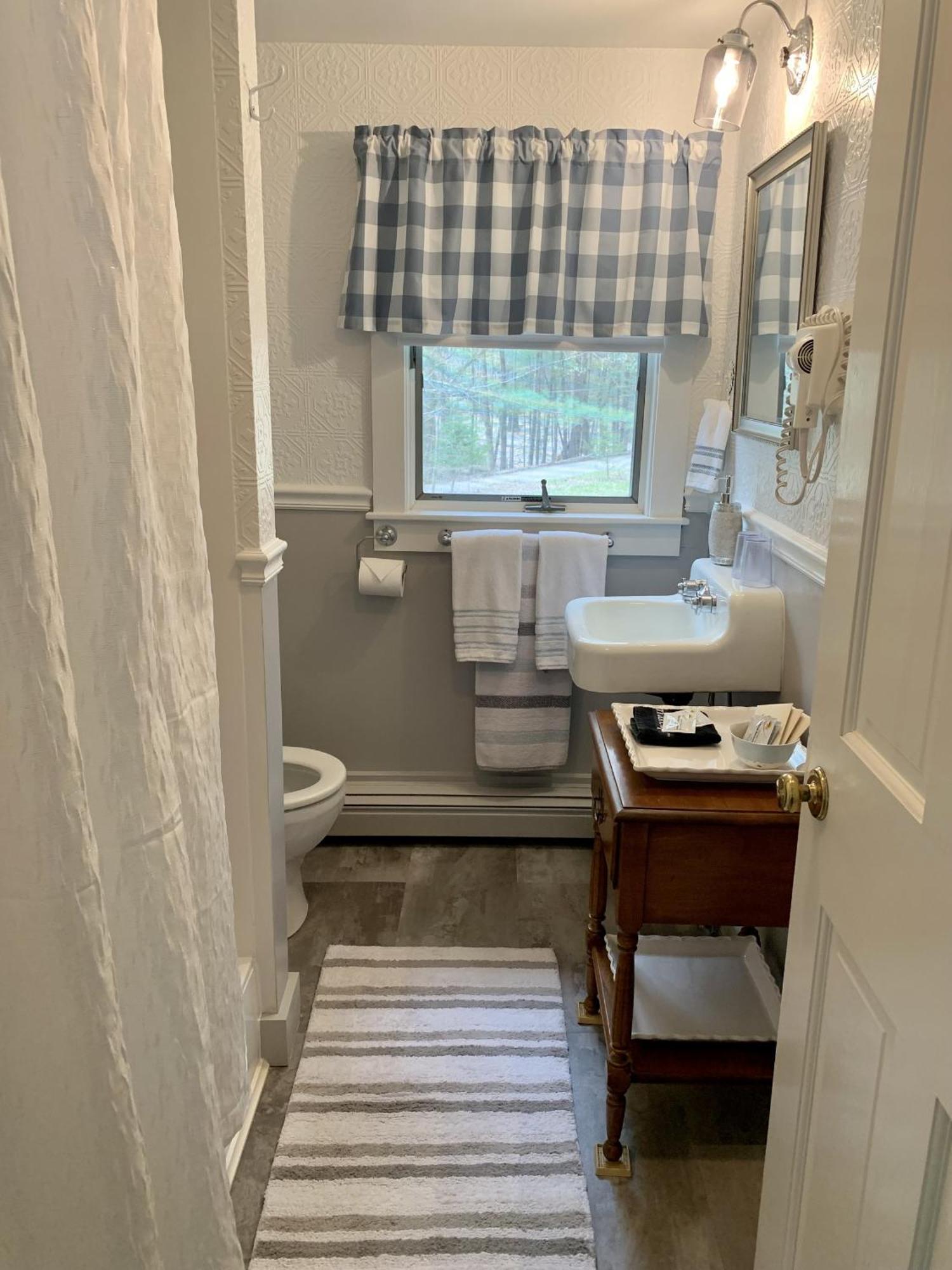 Buttonwood Inn On Mount Surprise North Conway Phòng bức ảnh