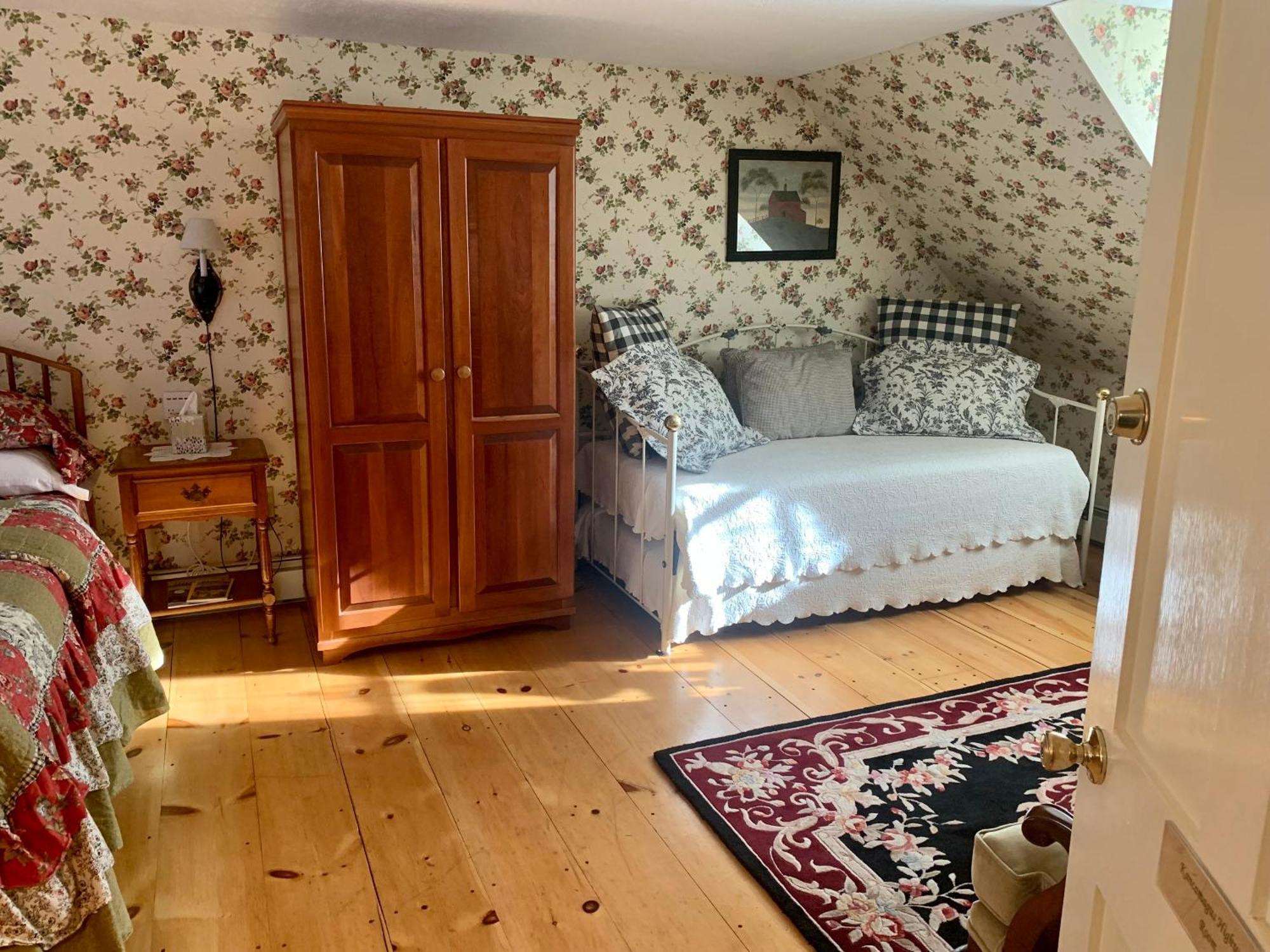 Buttonwood Inn On Mount Surprise North Conway Phòng bức ảnh