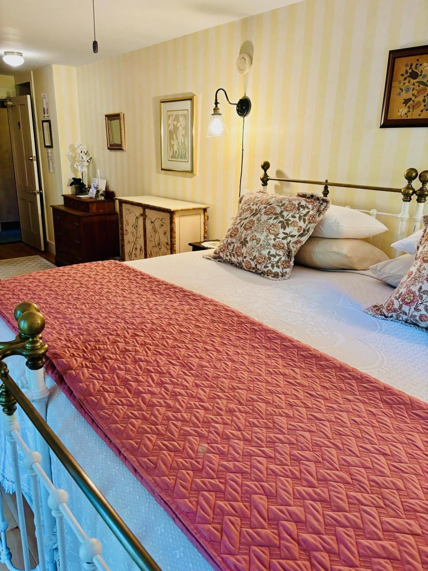 Buttonwood Inn On Mount Surprise North Conway Phòng bức ảnh